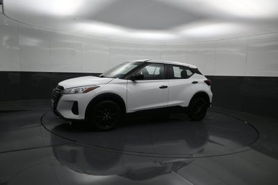 2024 Nissan Kicks S Xtronic CVT
