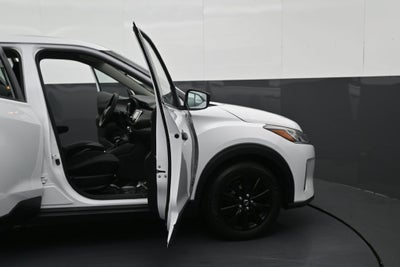 2024 Nissan Kicks S Xtronic CVT