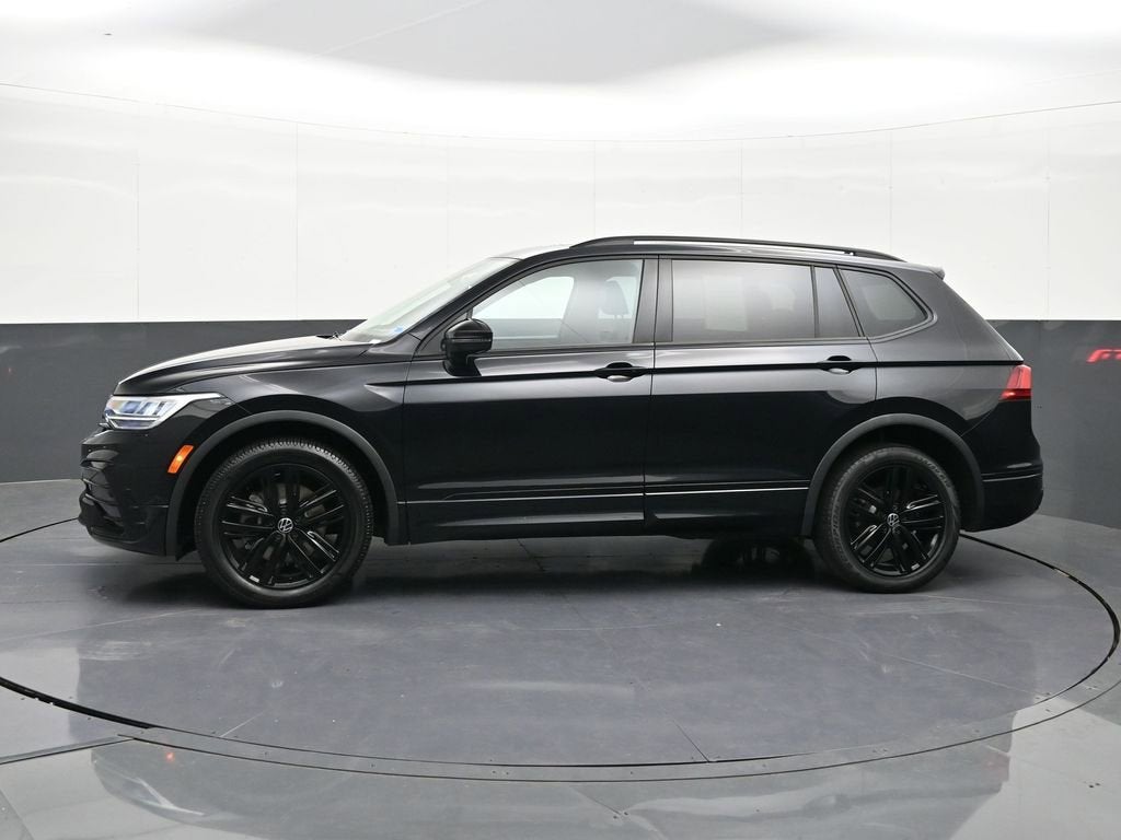 2022 Volkswagen Tiguan 2.0T SE R-Line Black