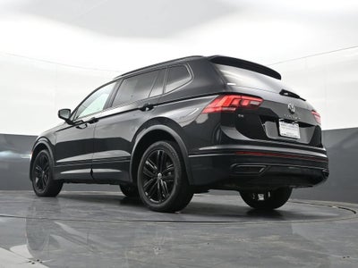 2022 Volkswagen Tiguan 2.0T SE R-Line Black