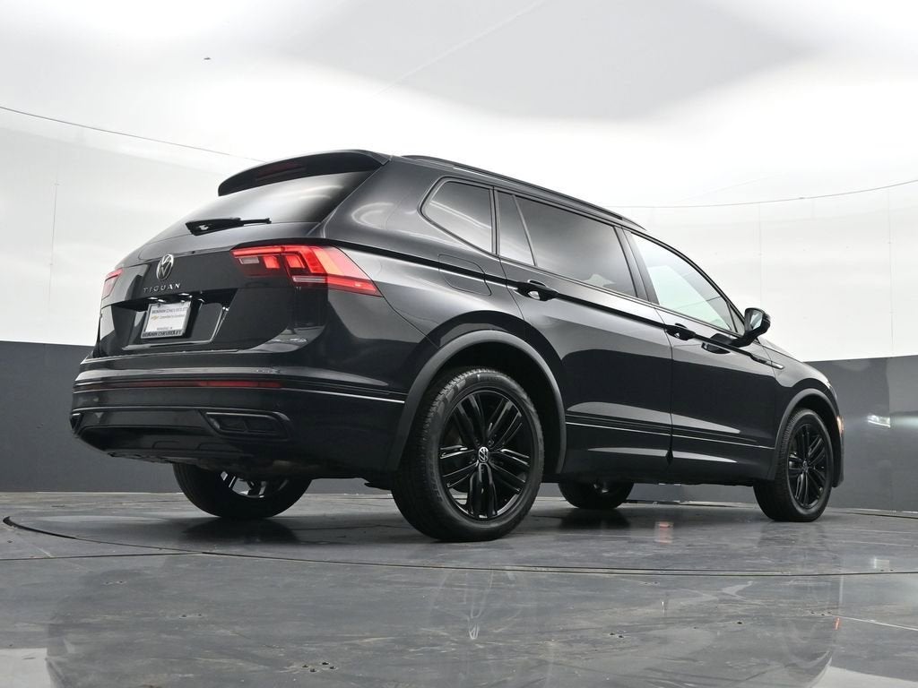 2022 Volkswagen Tiguan 2.0T SE R-Line Black