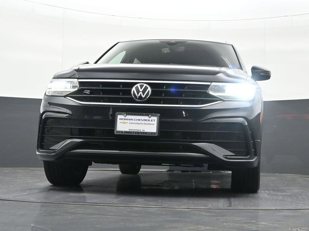 2022 Volkswagen Tiguan 2.0T SE R-Line Black