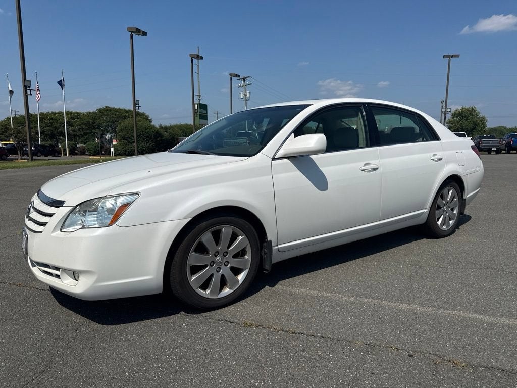 2005 Toyota Avalon XL