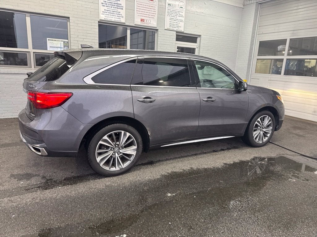 2017 Acura MDX w/Technology Package