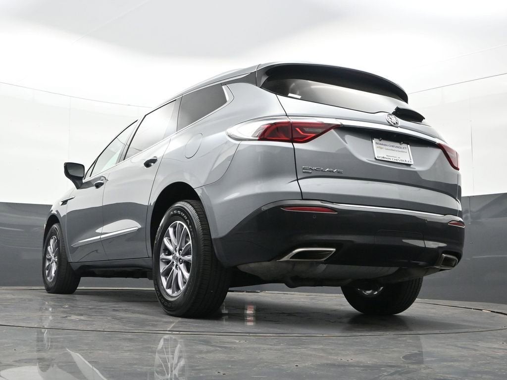 2023 Buick Enclave Essence
