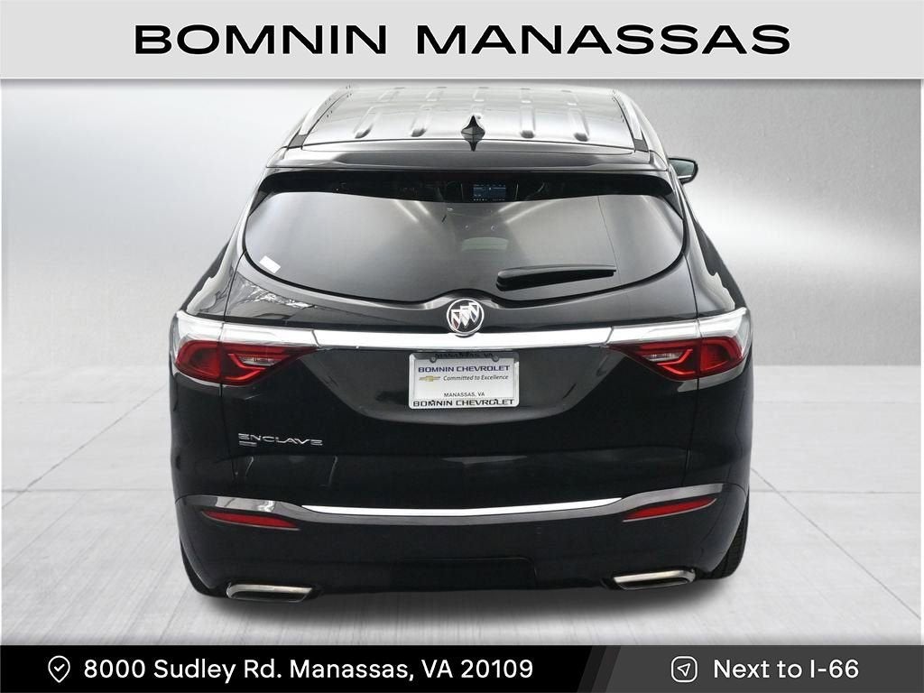 2023 Buick Enclave Essence