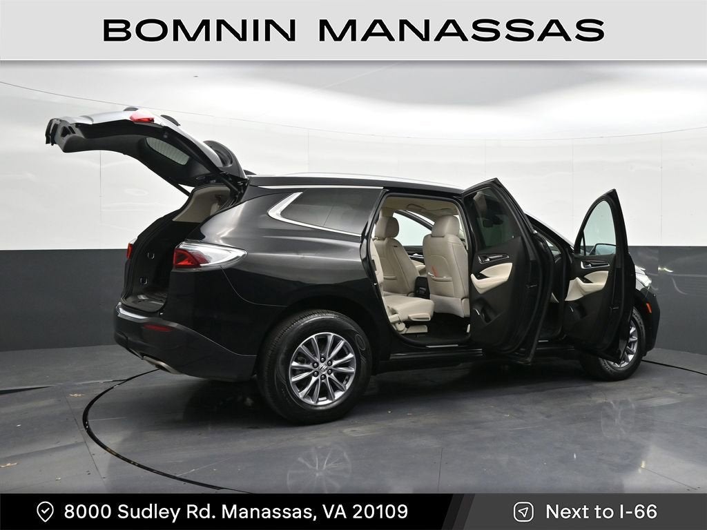 2023 Buick Enclave Essence
