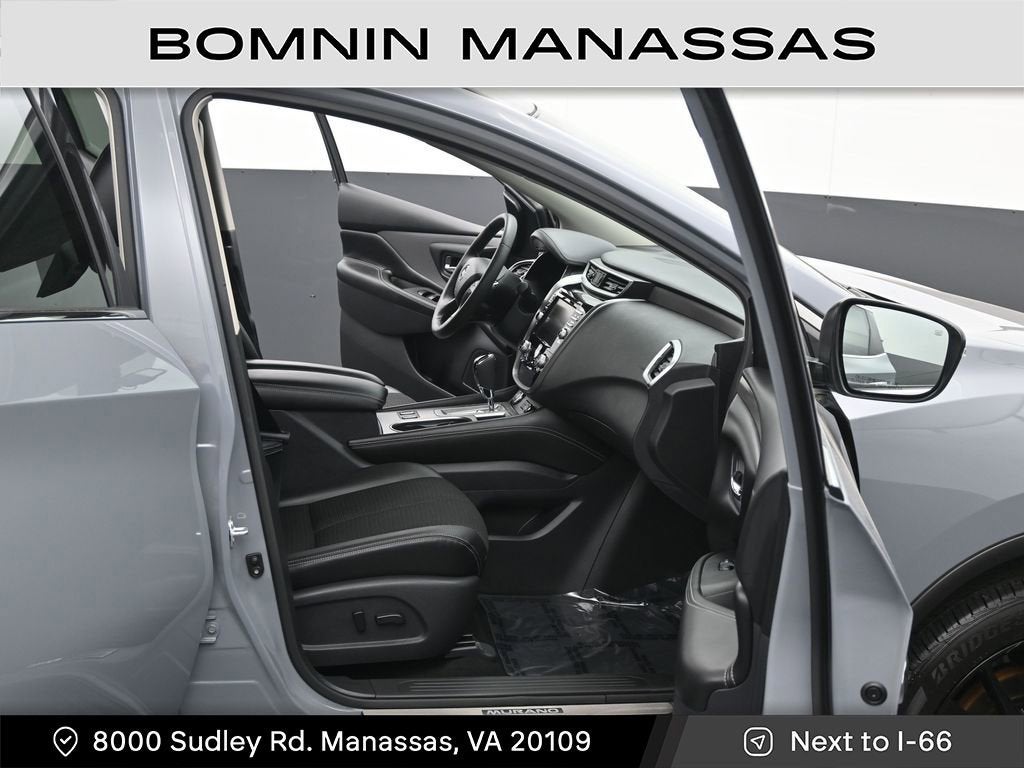 2023 Nissan Murano SV