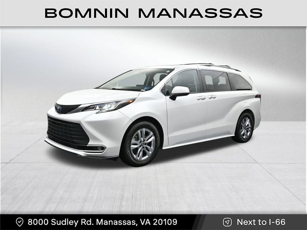 2022 Toyota Sienna XLE
