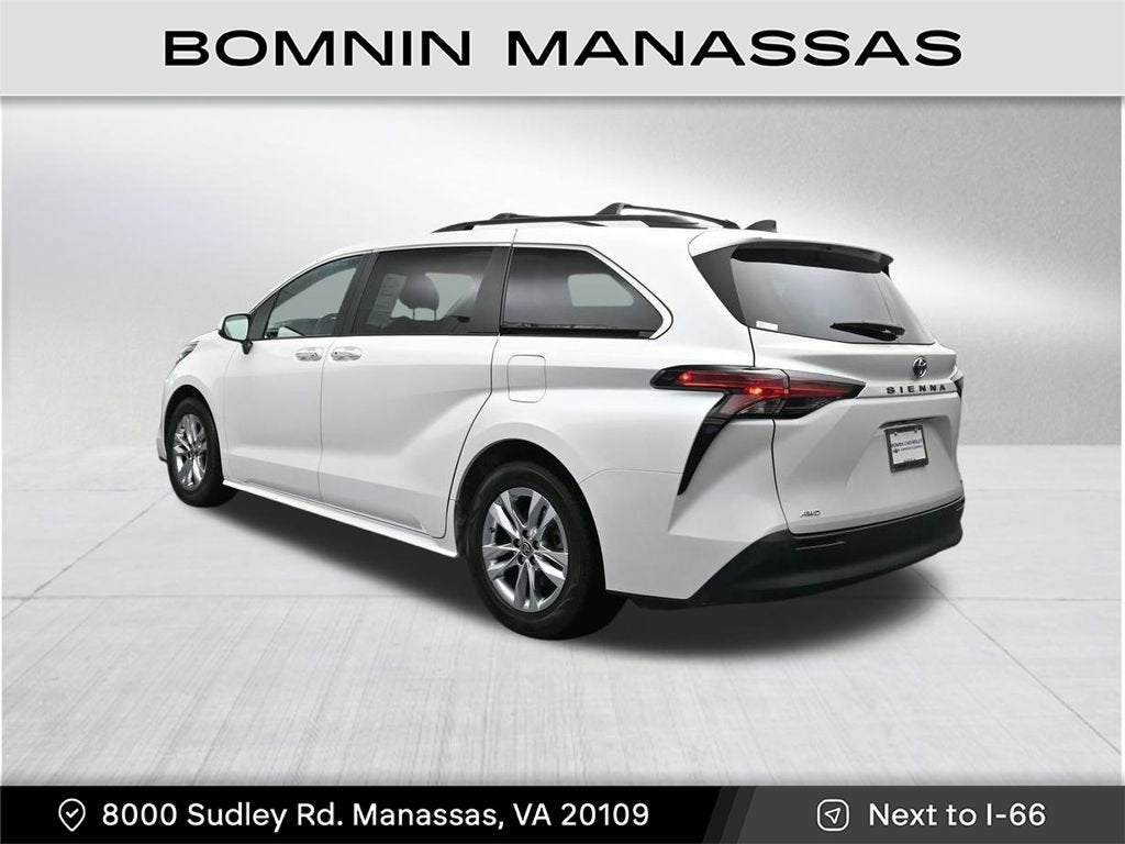 2022 Toyota Sienna XLE