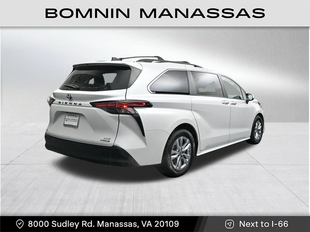 2022 Toyota Sienna XLE