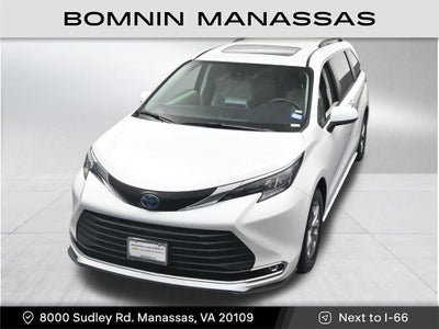 2024 Toyota Sienna XLE