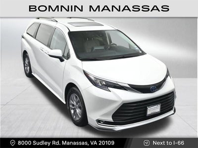2024 Toyota Sienna XLE