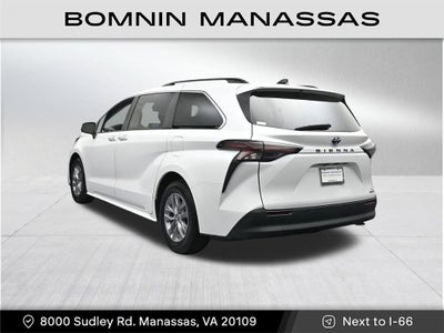 2024 Toyota Sienna XLE