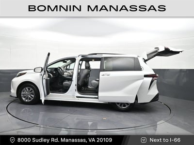 2024 Toyota Sienna XLE