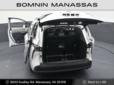 2024 Toyota Sienna XLE