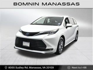 2024 Toyota Sienna XLE
