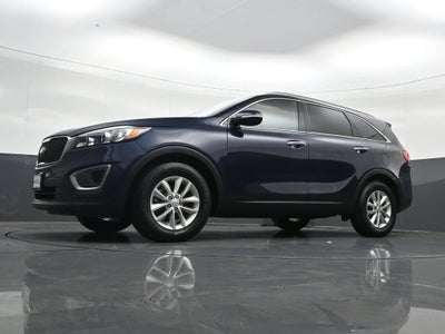 2016 Kia Sorento 2.4L LX