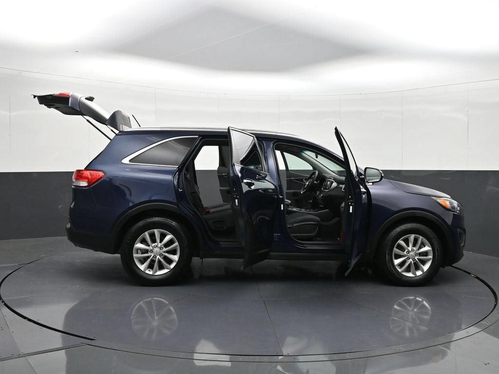 2016 Kia Sorento 2.4L LX