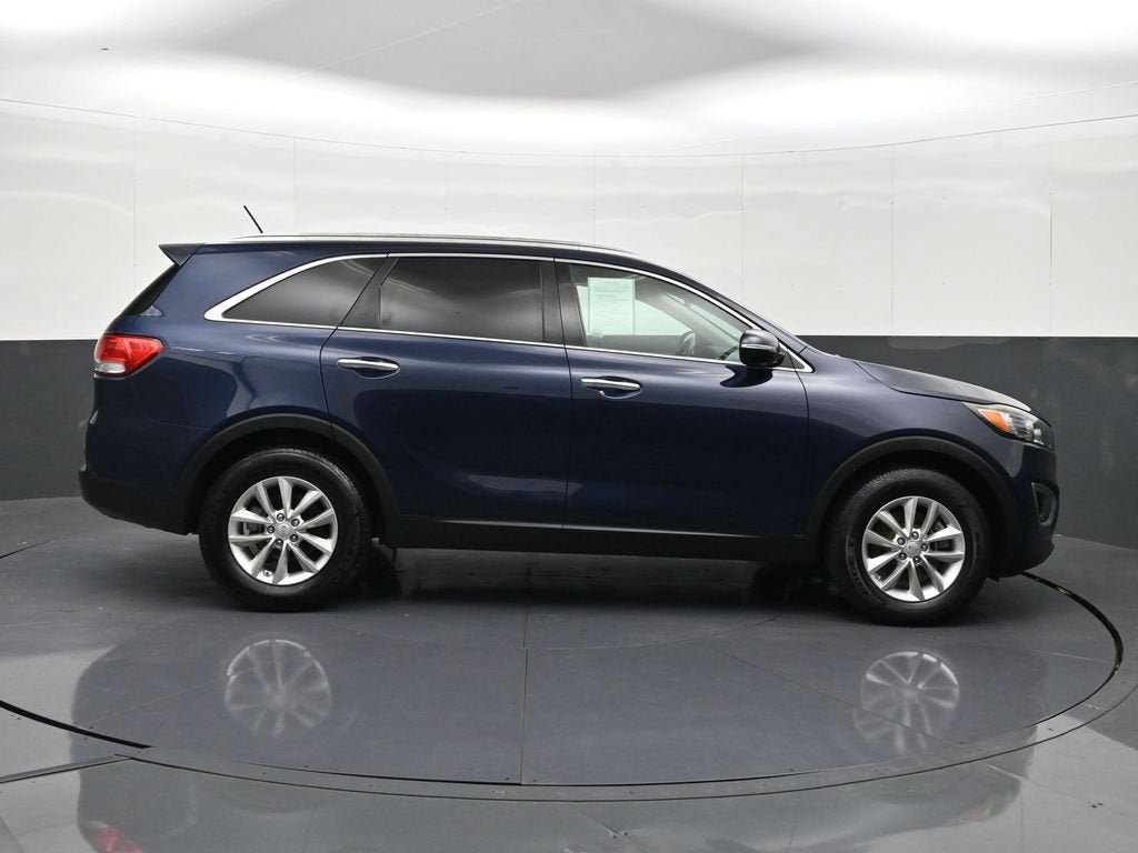 2016 Kia Sorento 2.4L LX