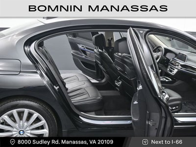 2022 BMW 7 Series 740i xDrive