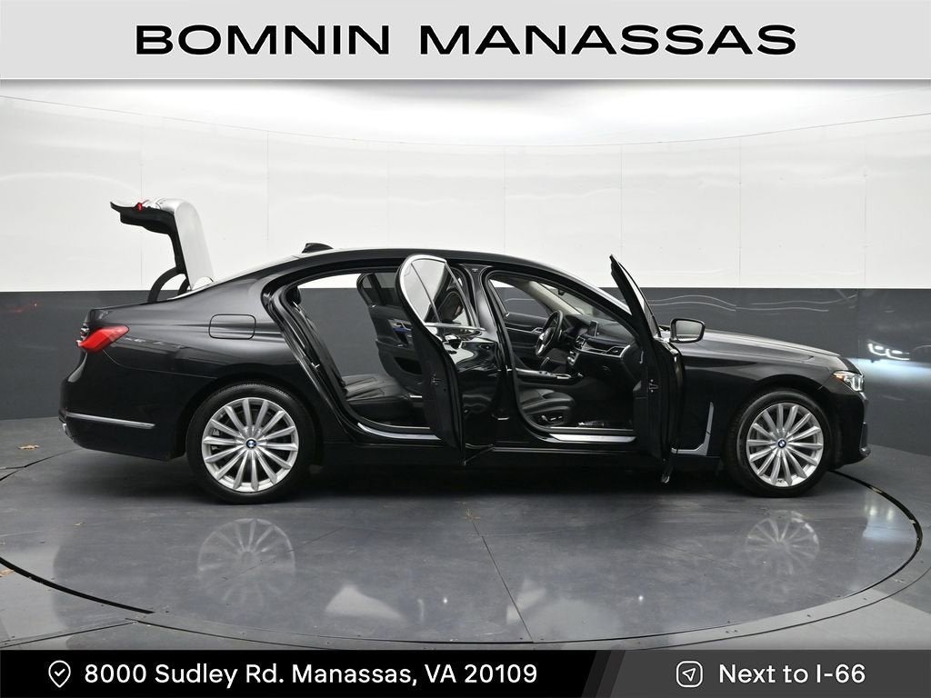 2022 BMW 7 Series 740i xDrive