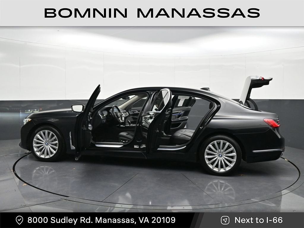 2022 BMW 7 Series 740i xDrive
