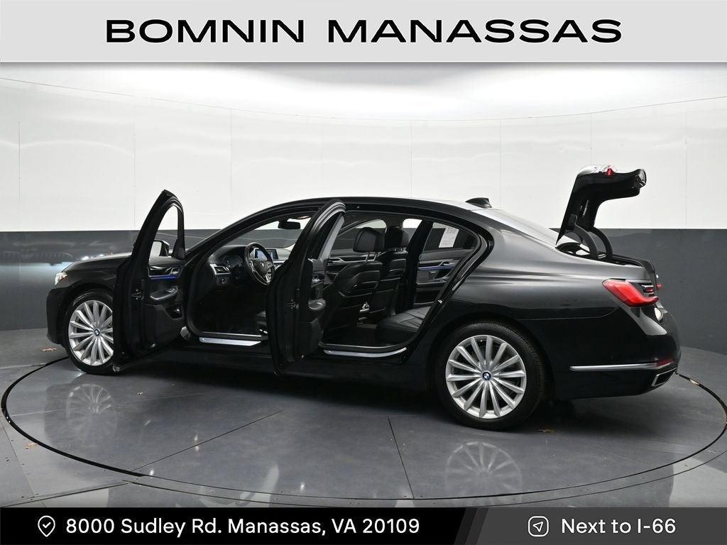 2022 BMW 7 Series 740i xDrive