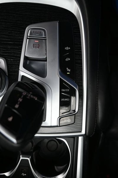 2022 BMW 750 i xDrive