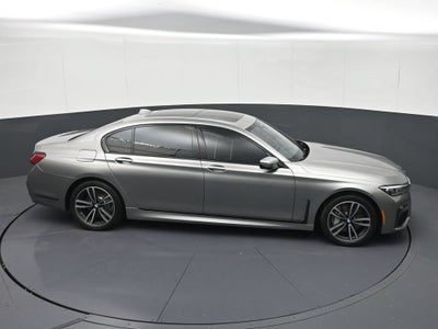 2022 BMW 750 i xDrive