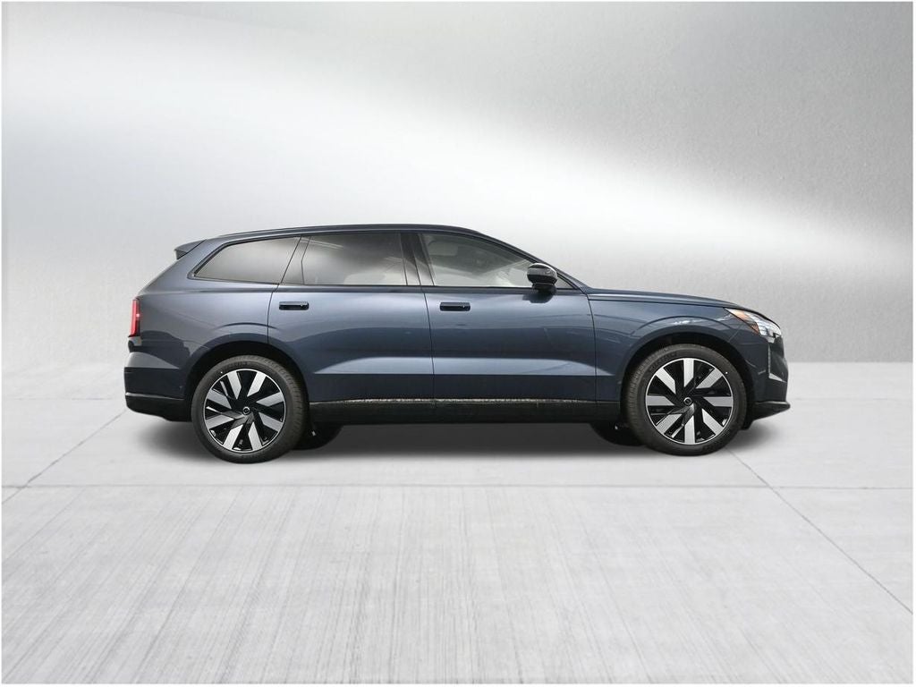 2026 Volvo EX90 Twin Motor Performance Ultra 7-Seater