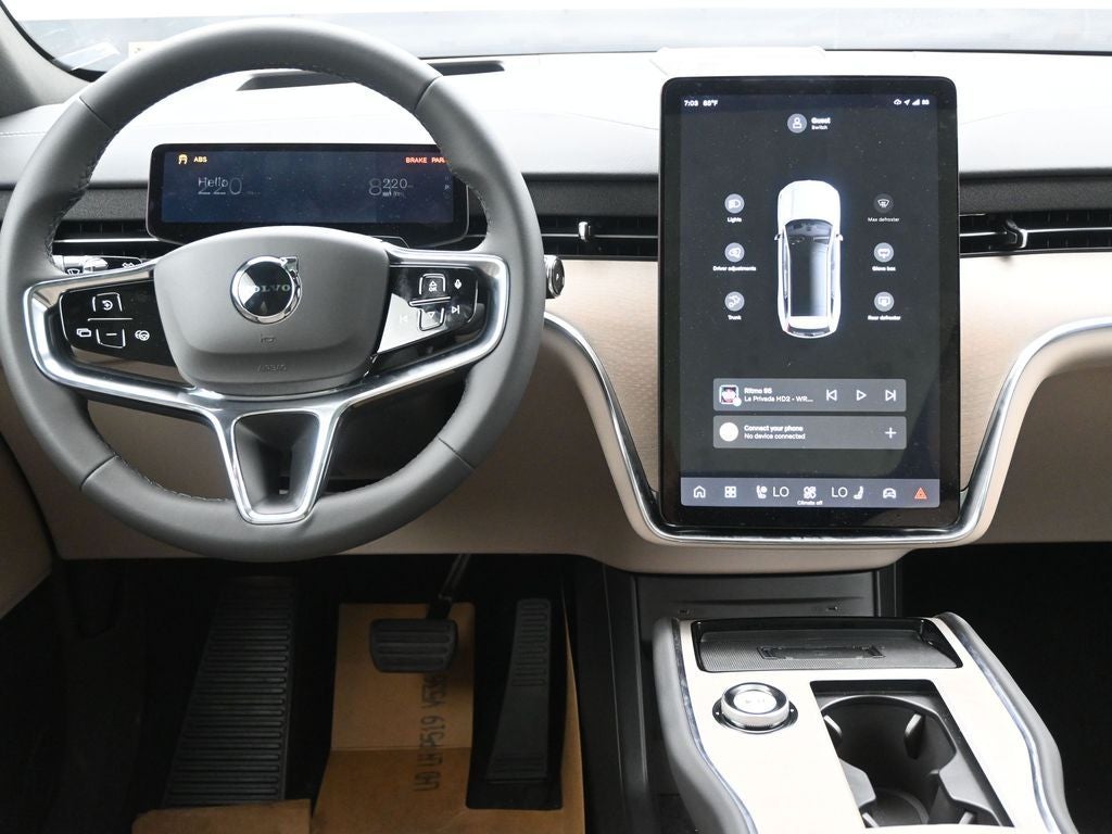 2026 Volvo EX90 Plus