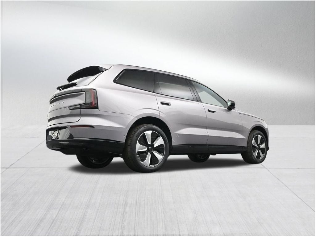 2026 Volvo EX90 Plus