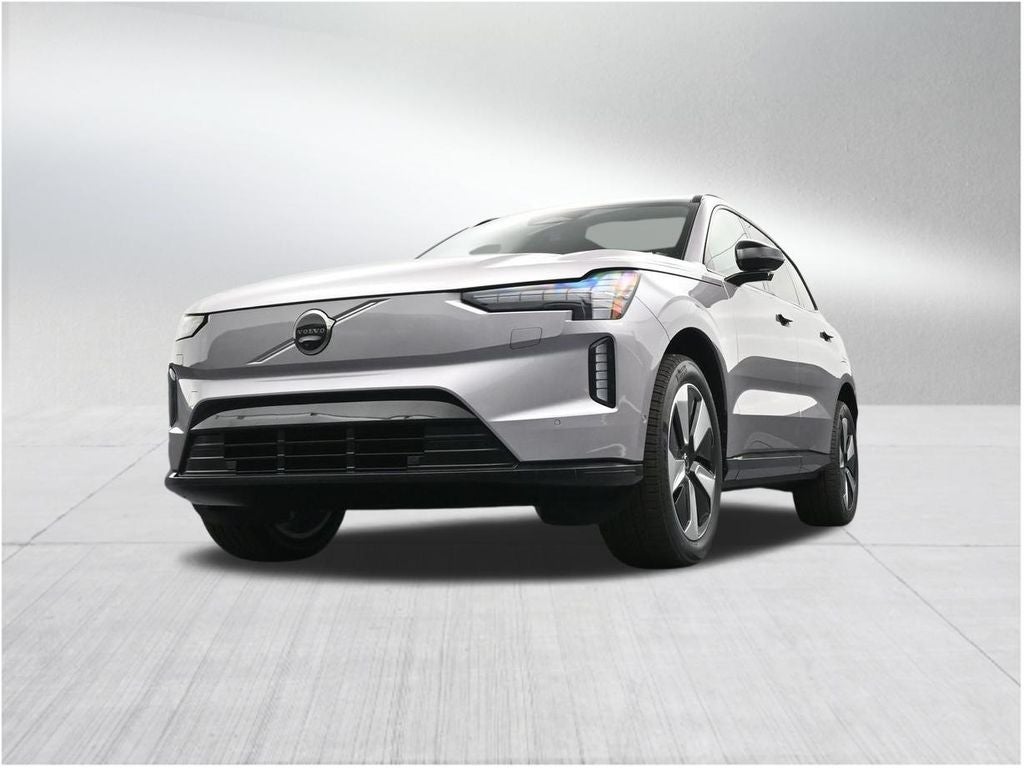 2026 Volvo EX90 Plus