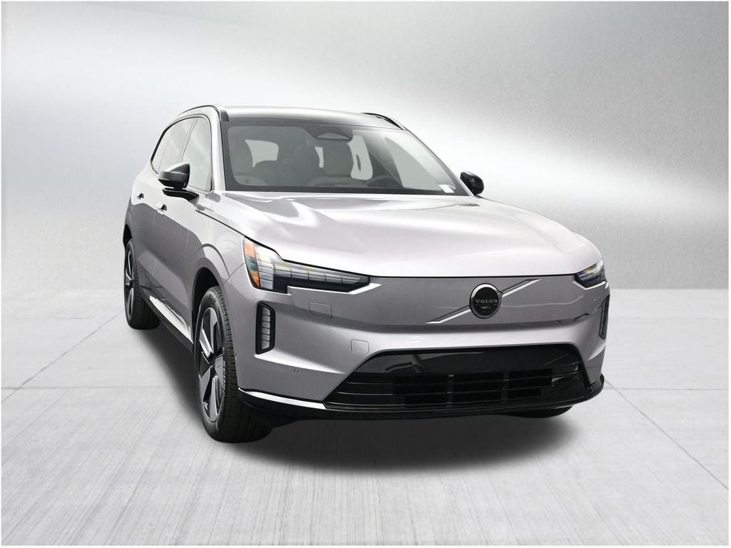 2026 Volvo EX90 Plus