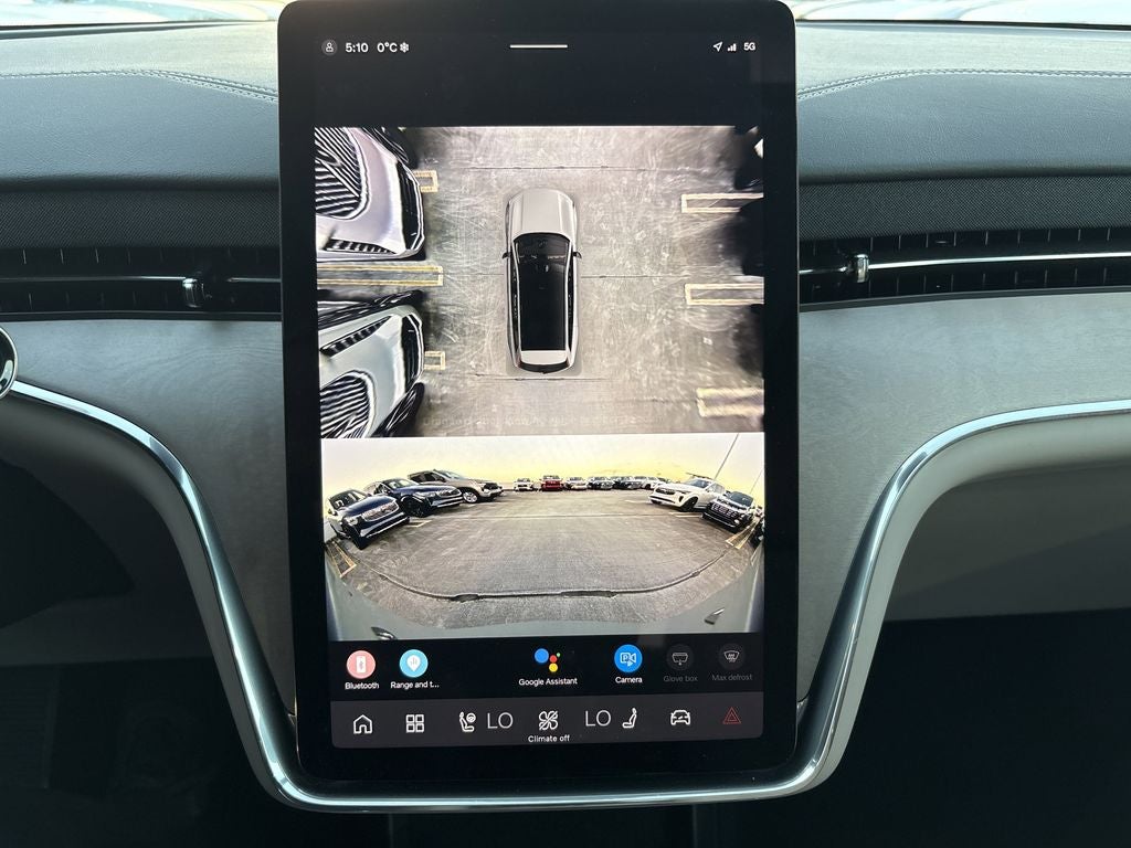 2025 Volvo EX90 Twin Motor Performance Plus 6-Seater