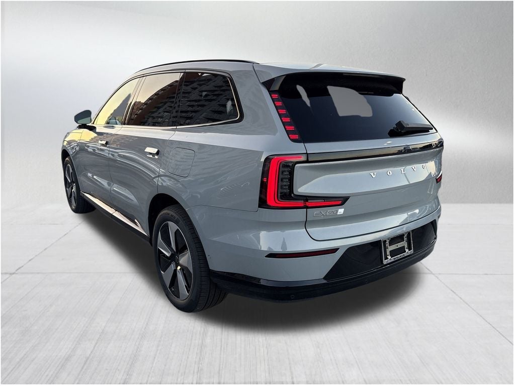 2025 Volvo EX90 Twin Motor Performance Plus 6-Seater