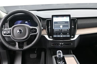 2026 Volvo XC90 B6 Plus 6-Seater