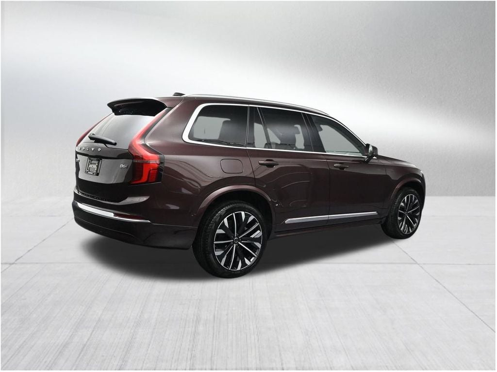 2026 Volvo XC90 B6 Plus 6-Seater