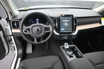2026 Volvo XC90 B6 Plus 6-Seater
