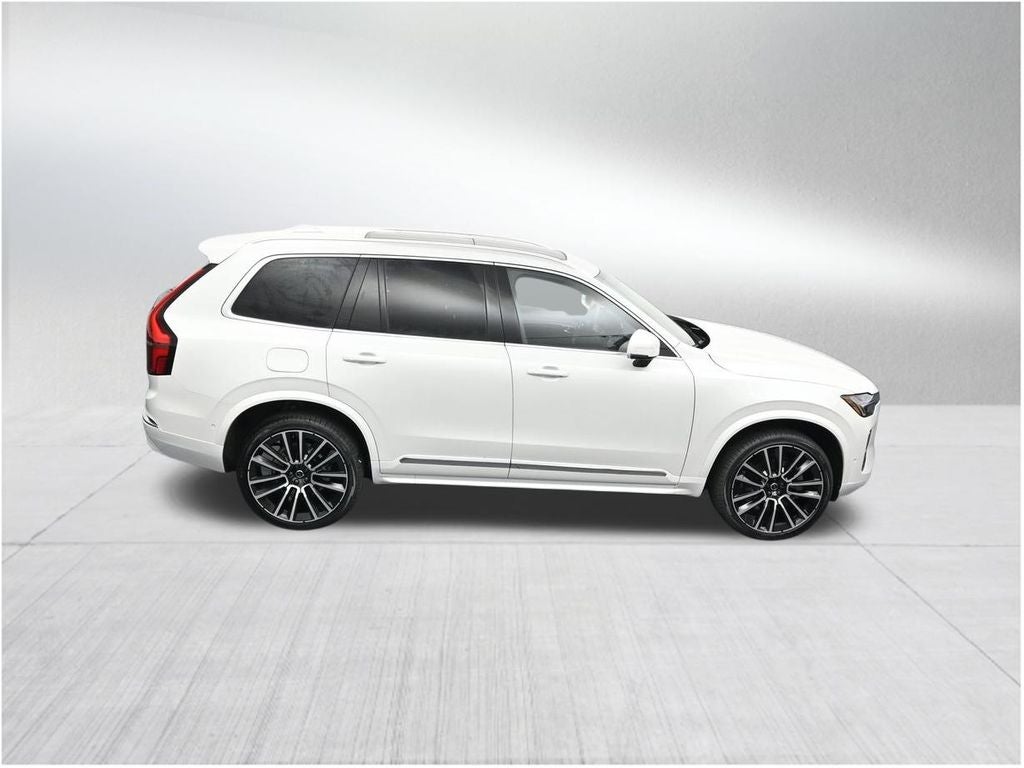 2026 Volvo XC90 B6 Plus 6-Seater