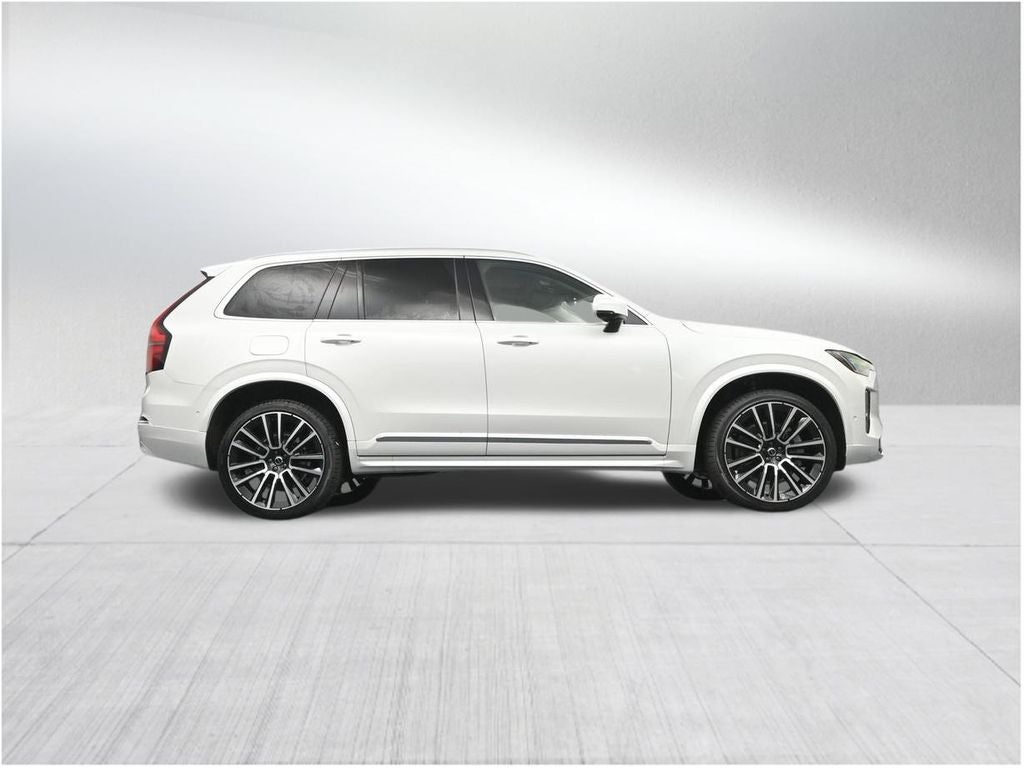 2026 Volvo XC90 B6 Plus 6-Seater
