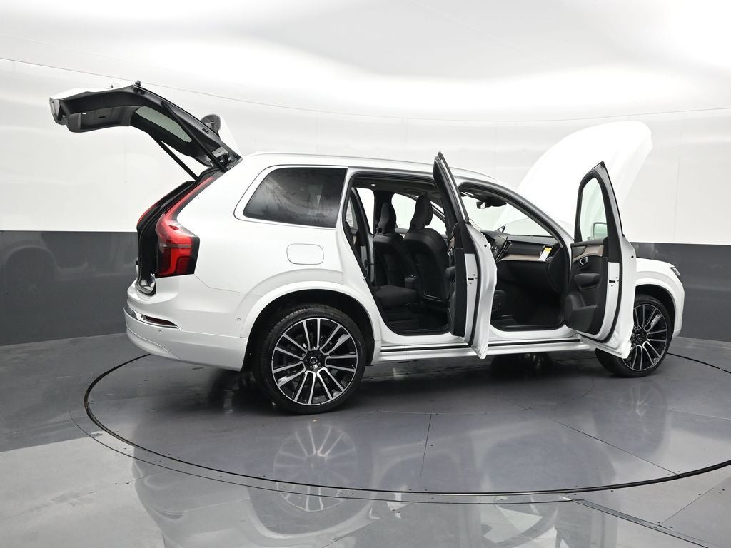 2026 Volvo XC90 B6 Plus 6-Seater