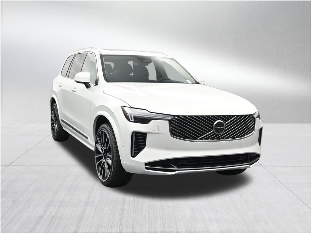 2026 Volvo XC90 B6 Plus 6-Seater