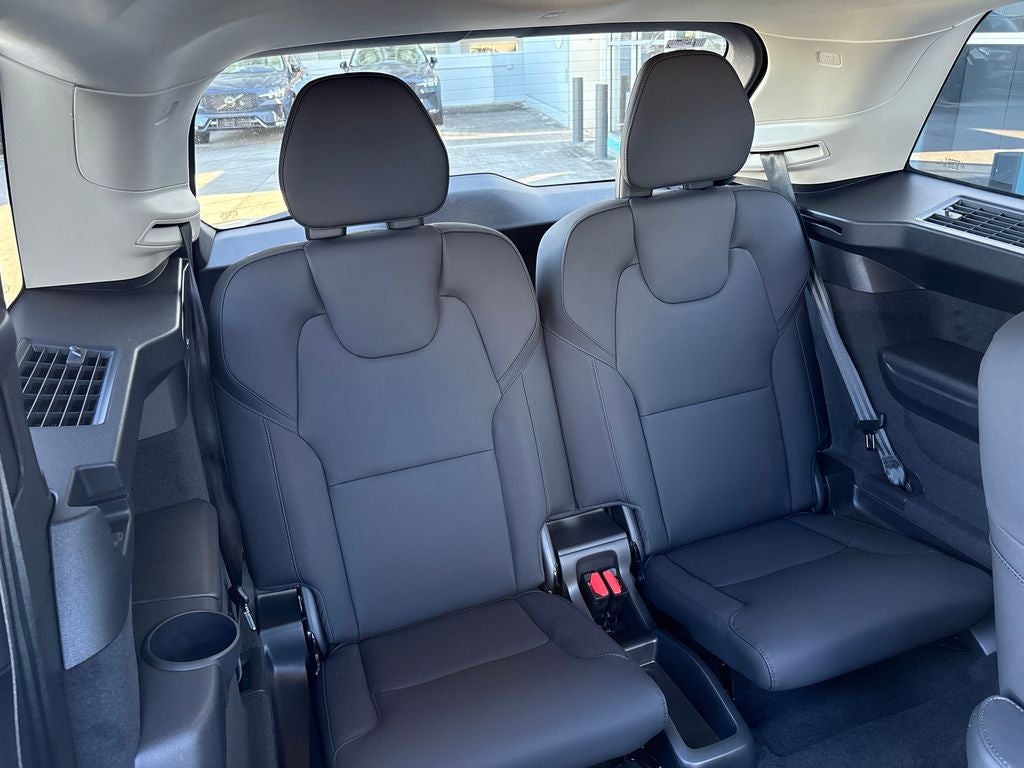 2026 Volvo XC90 B6 Plus 6-Seater