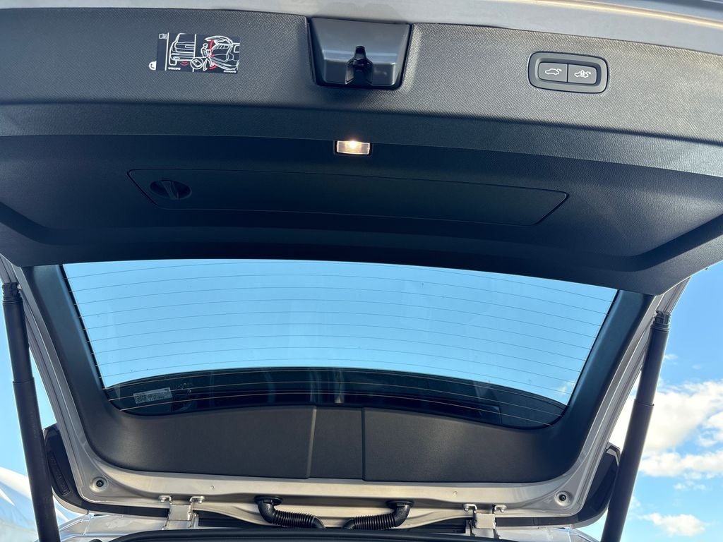 2026 Volvo XC90 B6 Plus 6-Seater