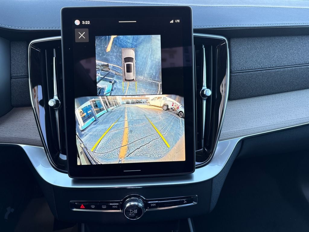 2026 Volvo XC90 B6 Plus 6-Seater