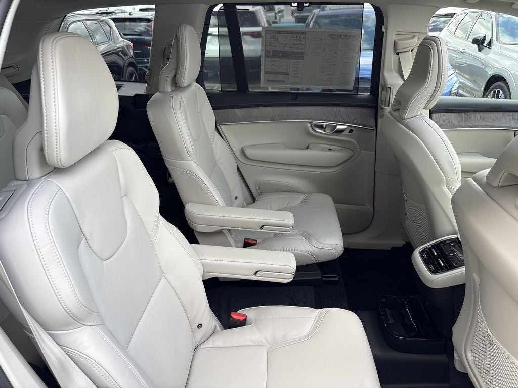 2026 Volvo XC90 B6 Ultra