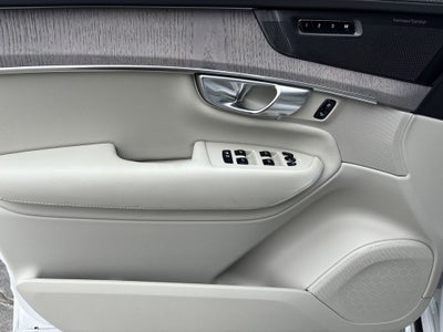 2026 Volvo XC90 B6 Ultra