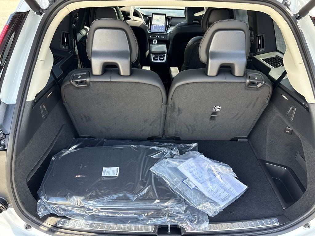 2026 Volvo XC90 B6 Ultra